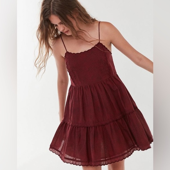 Urban outfitters animal print dress burgundy red flowy - Picture 1 of 3